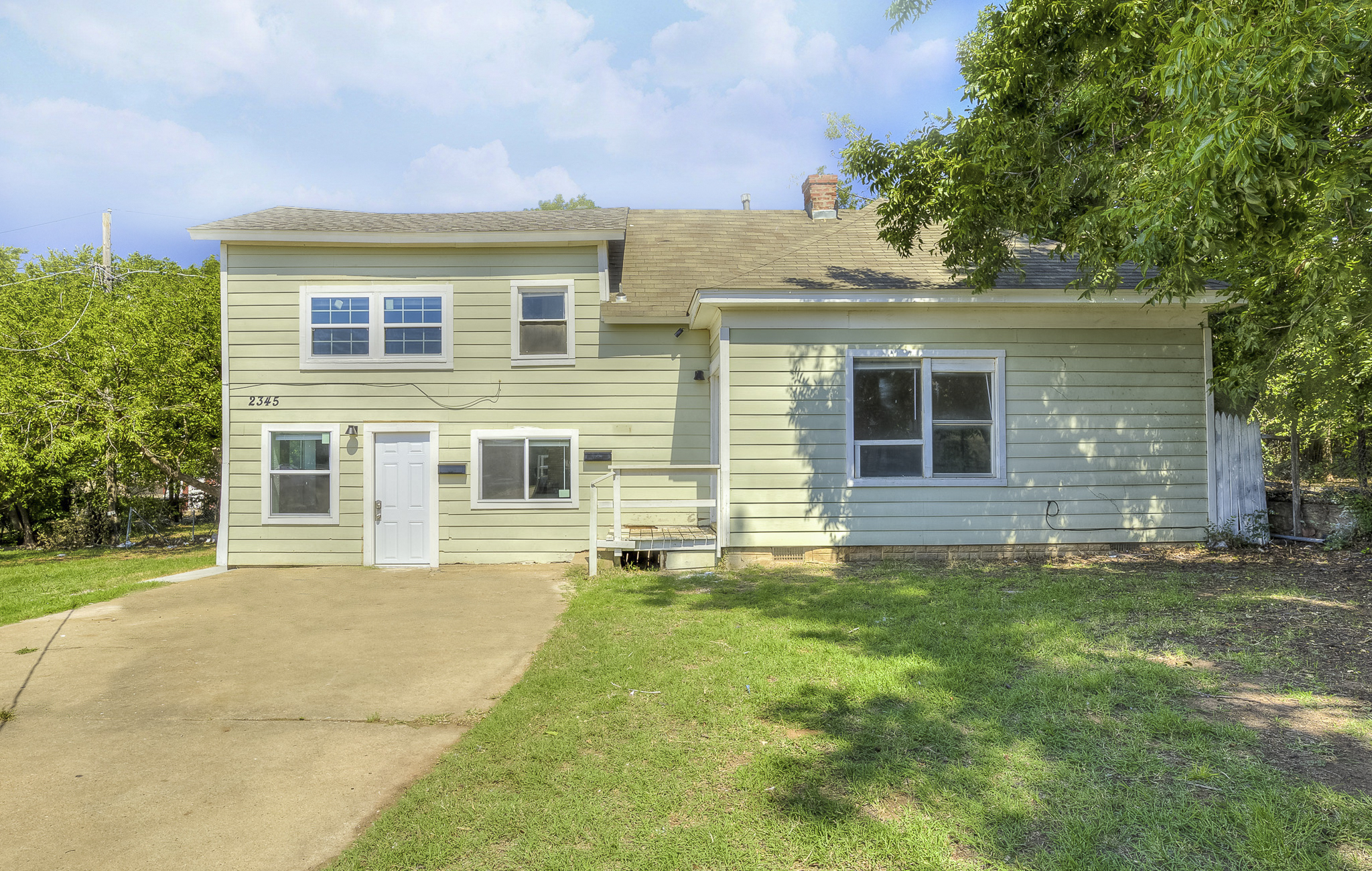 2345 Northwest 10th Street Unit B - 1