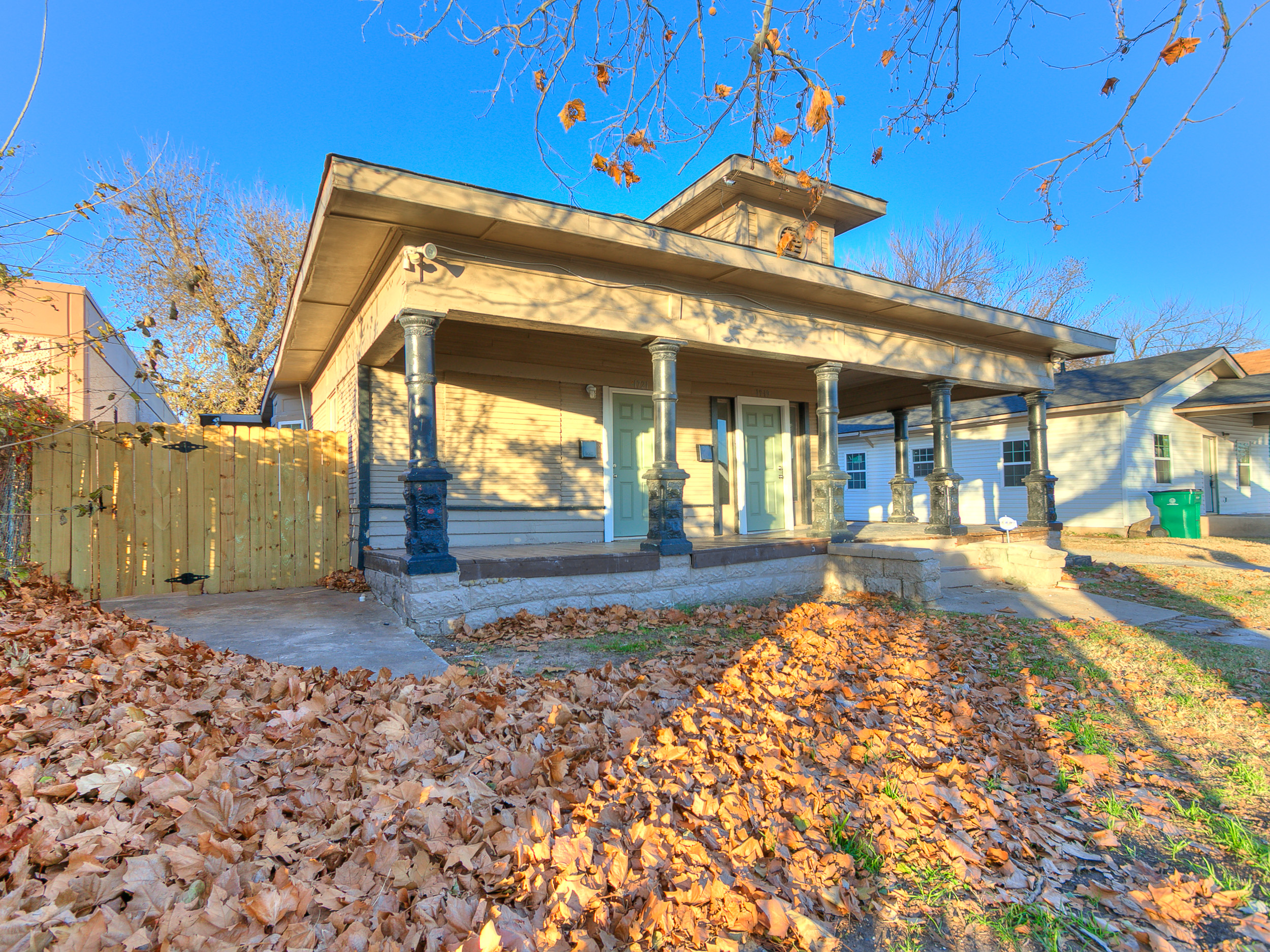 Property main image