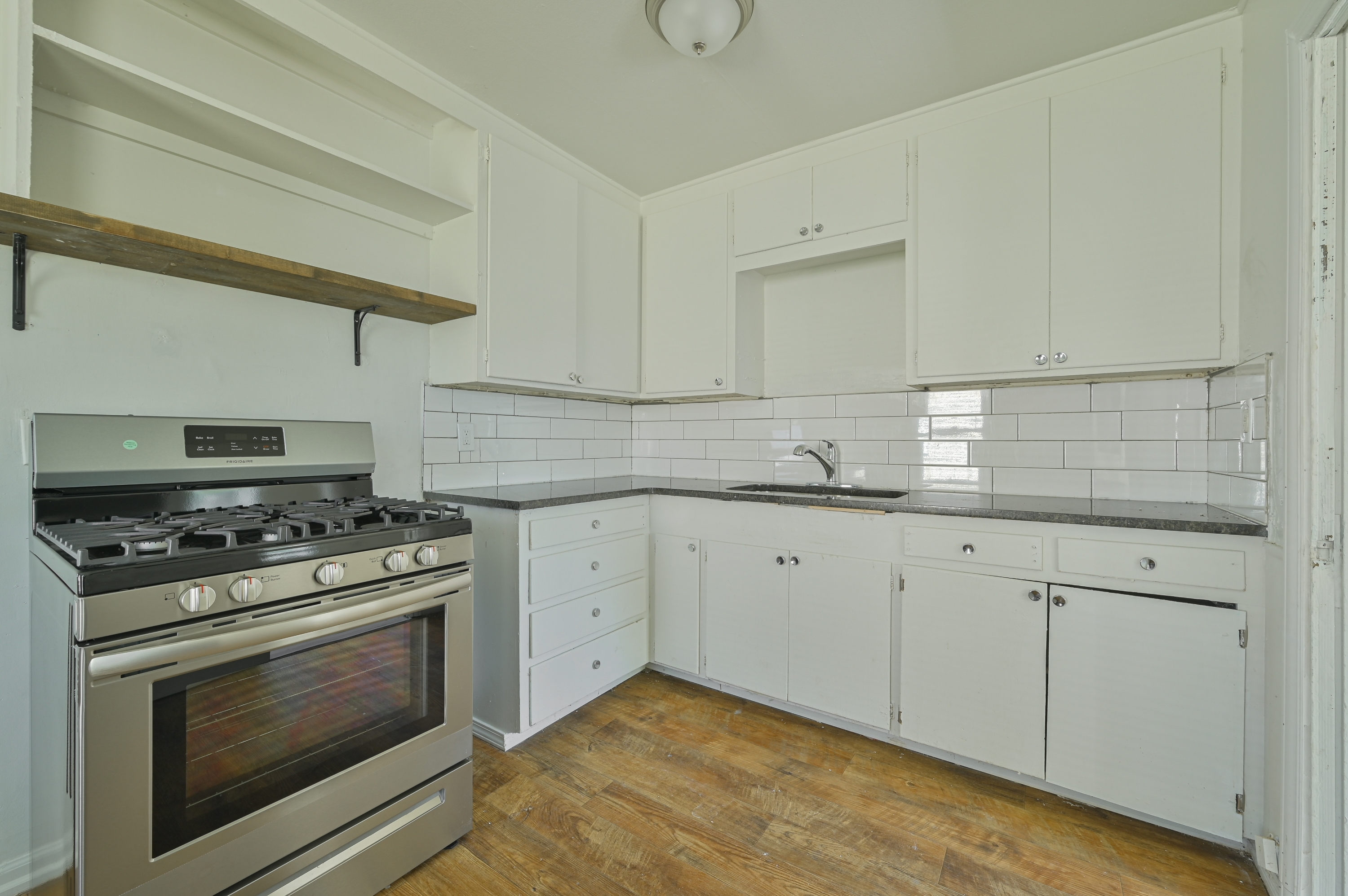 4010 SE 12th St