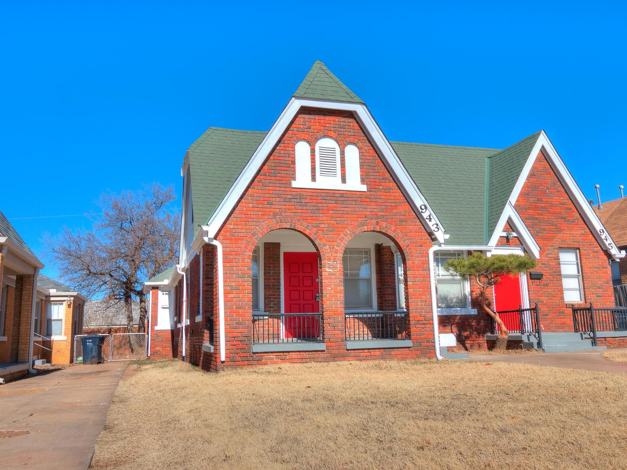 Property main image
