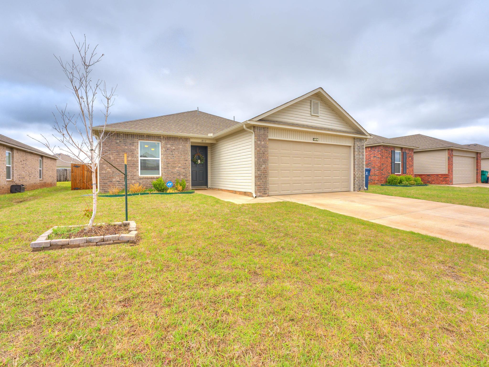 1813 Sloane Dr
