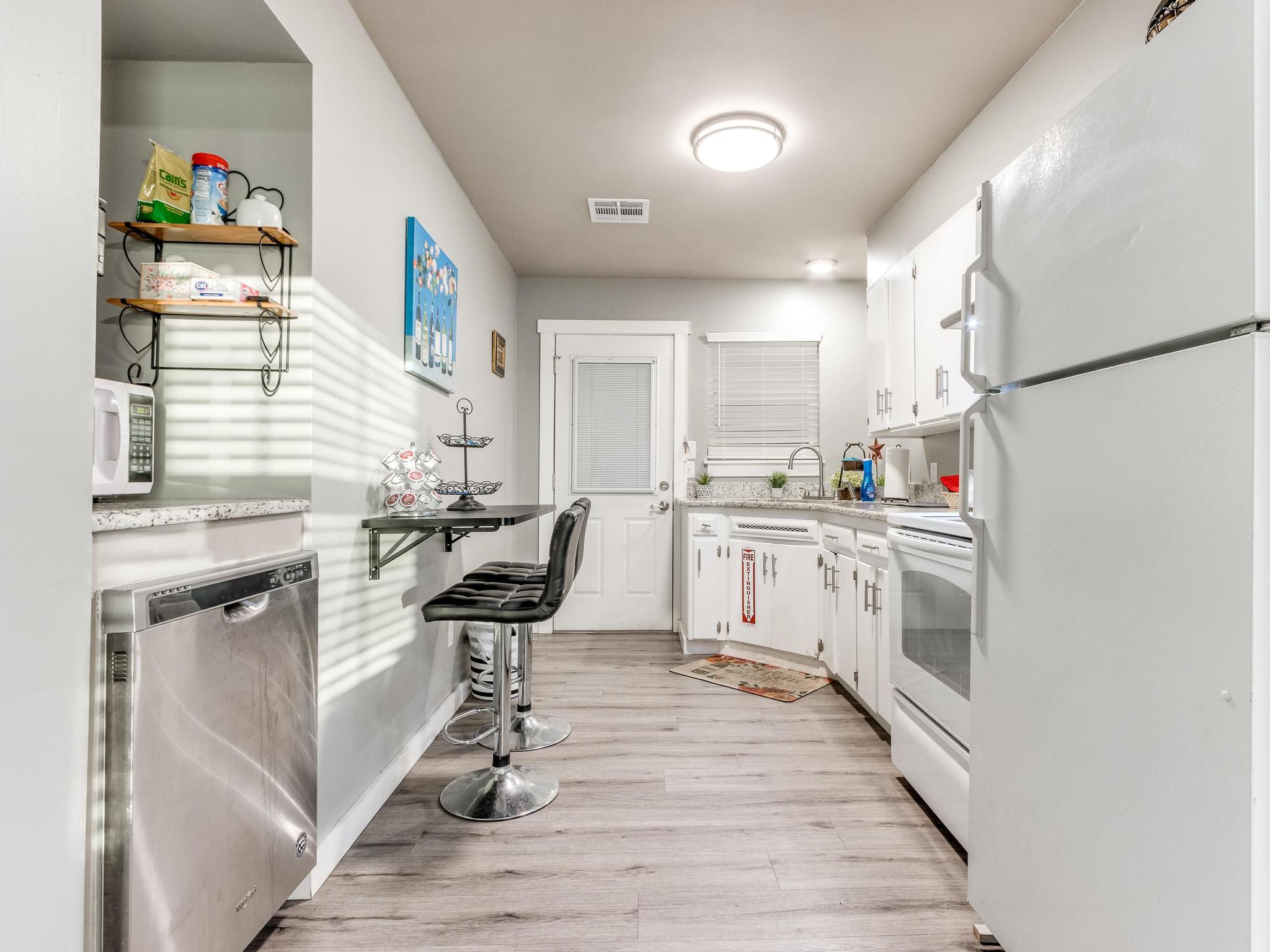 425 Babb Drive - 1