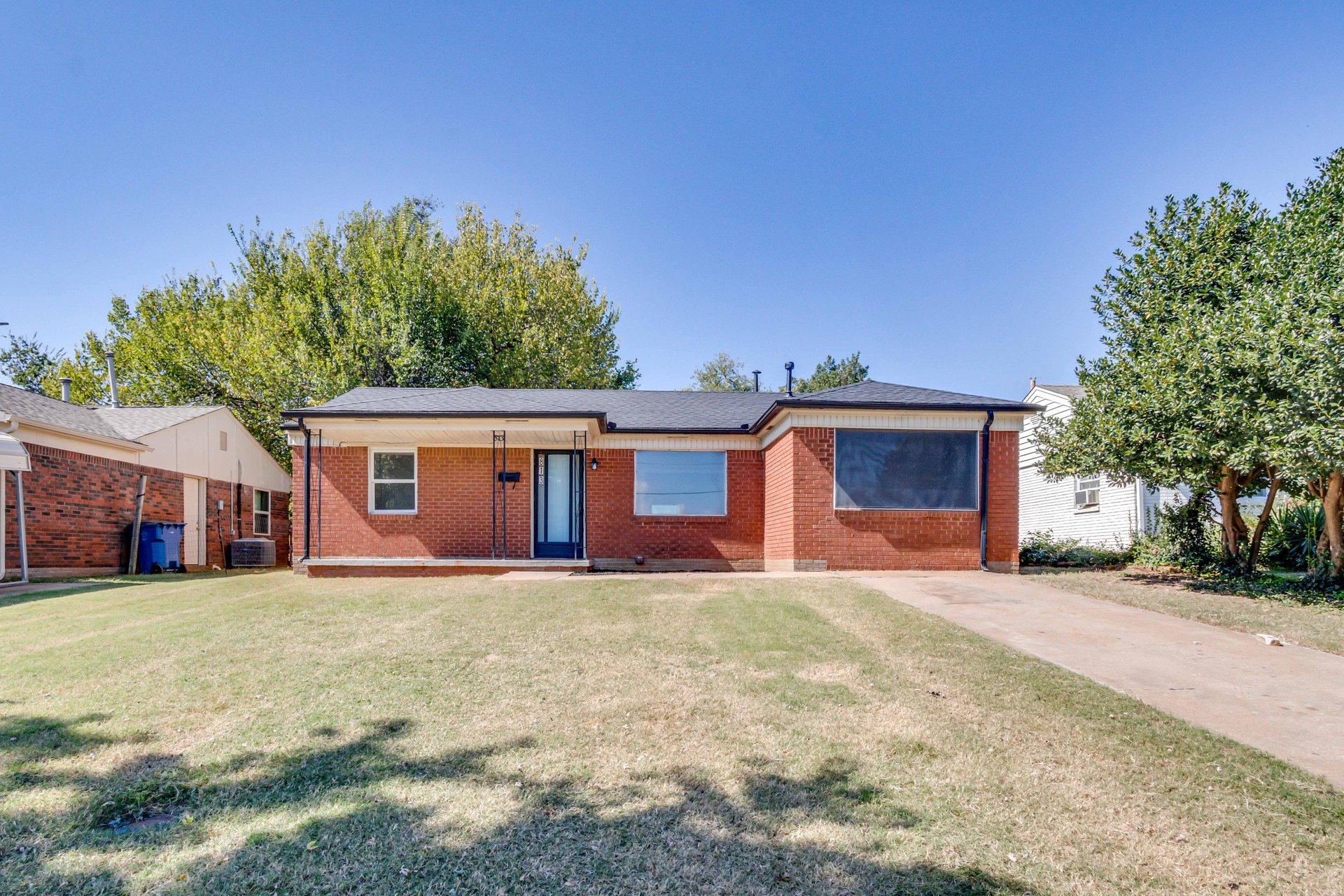 813 South Midwest Boulevard